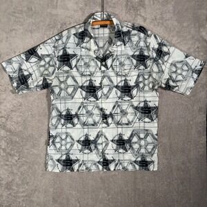 Southpole Mens Large Short Sleeve Button Down Shirt Geometric Star Graphic Grey